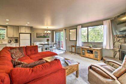 Luxe Updated Home with Grill and Views - 4 Mi to RMNP - image 1